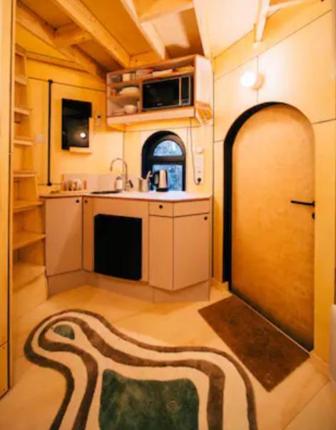 Hotel Le Pigeonnier - Tinyhouse En Plein Centre De Lüttich Exterior foto